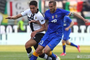 爱游戏ayx线上平台 -关于多伦多猛龙国际比赛日防线松动，志在意甲名次提升，压力陡增，赛程密集仍需轮换的信息