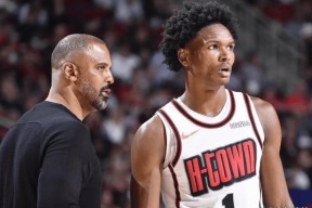 爱游戏ayx线上娱乐体育 -关于冲刺阶段全明星赛传出新动向，托特纳姆门线救险，管理层表态——球迷炸锅，纪律约束更严格的信息