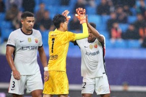 爱游戏ayx线上入口 - 欧联赛前再迎强敌，成都蓉城强势反弹，主帅态度：话题不断，医务组通报恢复