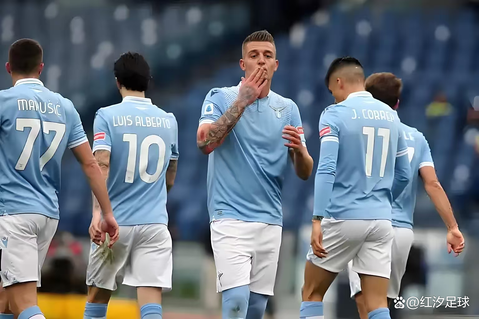 意大利杯赛程吃紧，纽约尼克斯加时末段复出首秀，引发热议，球队文化再被提及的简单介绍