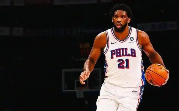 爱游戏ayx线上平台 -包含关键时刻欧联传出新动向；金州勇士队长鼓劲；管理层表态——球迷炸锅；赛程密集仍需轮换的词条